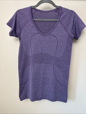 Lululemon Swiftly V Neck Tee